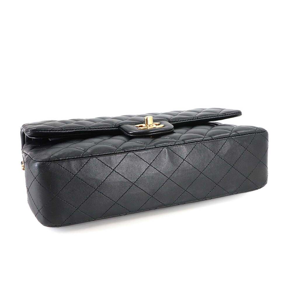CHANEL Matelasse 25 Chain Shoulder Handbag in Black Lambskin with Gold Hardwa... - Picture 5 of 10